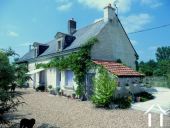 BEAUTIFULLY RESTORED LONGERE WITH SWIMMING POOL