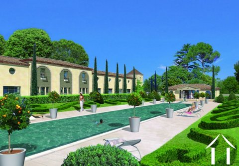 Stunning vineyard estate and spa close to the canal du midi