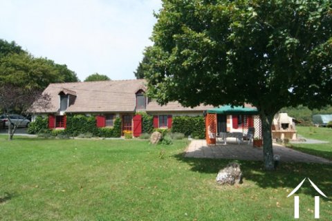 Country cottage