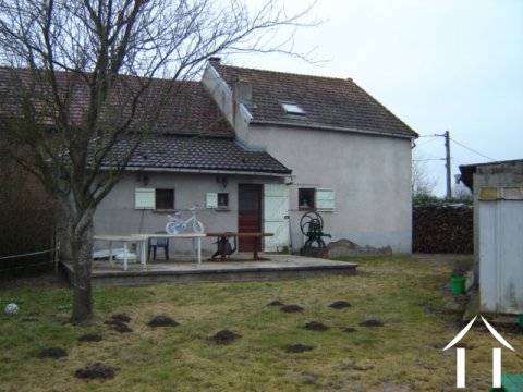 12 km from Autun
