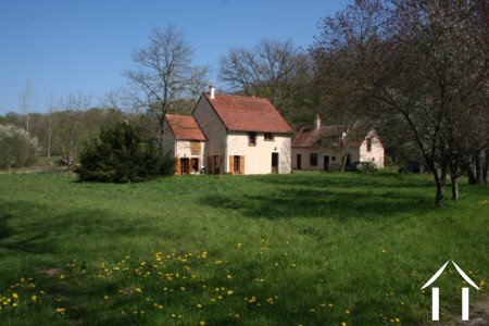 Main house & Guest house