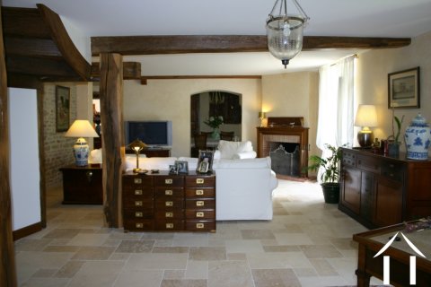 Spacious living room