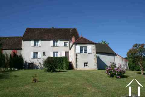 Family home in wine village, lovely view