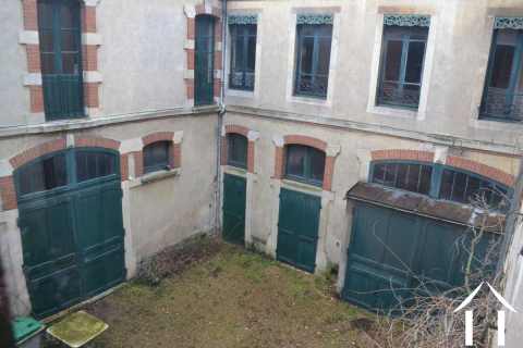cour