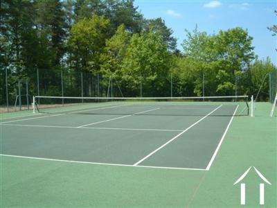 Tennis court