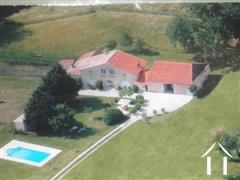 Farmhouse For Sale Near Castillonnes