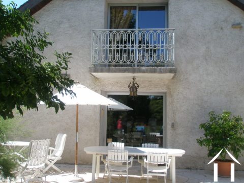 Garden dining Terrace