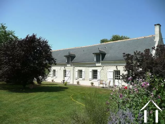 SUPERBLY RESTORED LONGERE