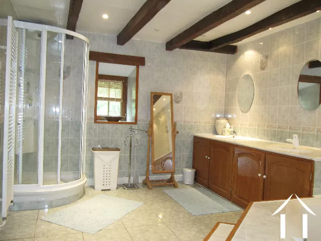 Village house for sale tonnerre, burgundy, PW3186B Image - 11