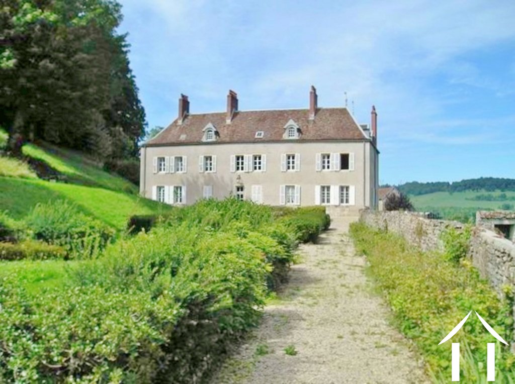 Manor House for sale dijon, burgundy 8330 France4u.eu