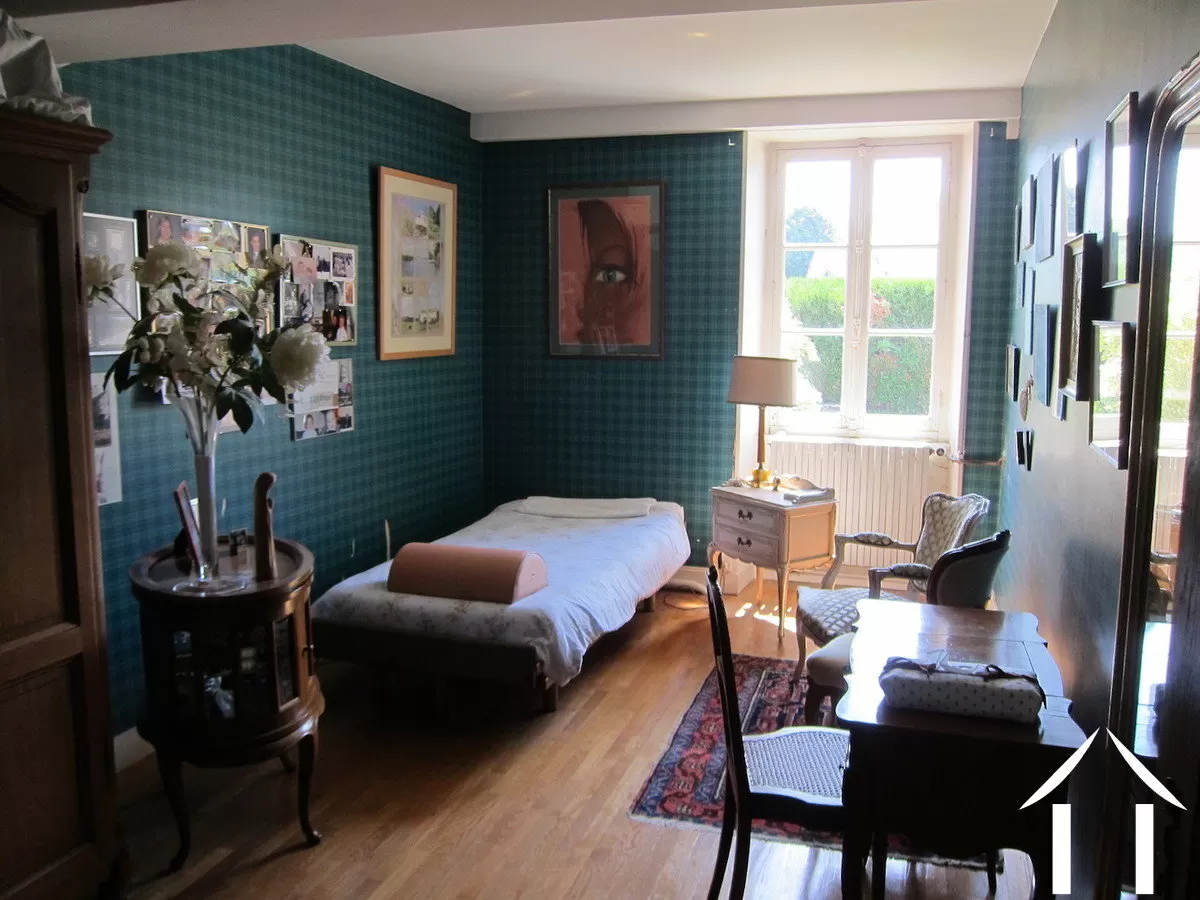 Castle, estate for sale mercurey, burgundy, MB1162S Image - 10