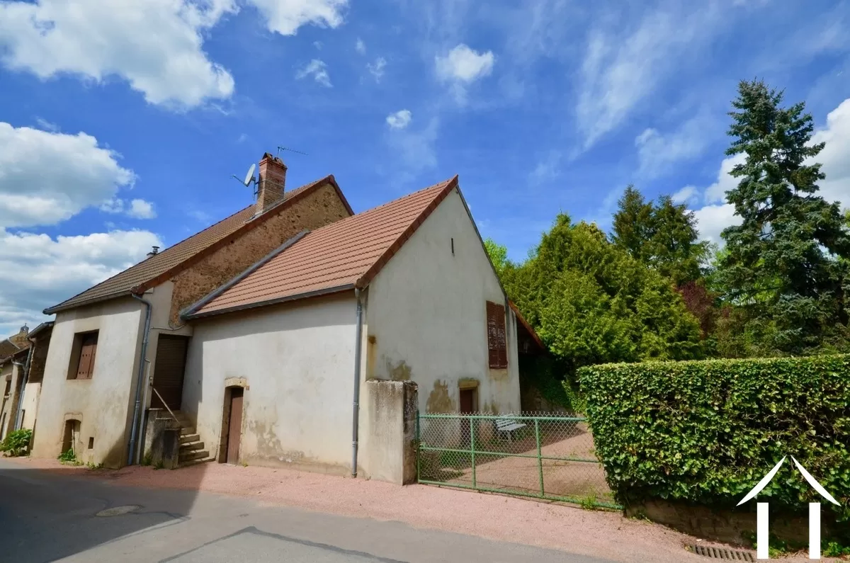 House for sale couches, burgundy, BH5238D Image - 1