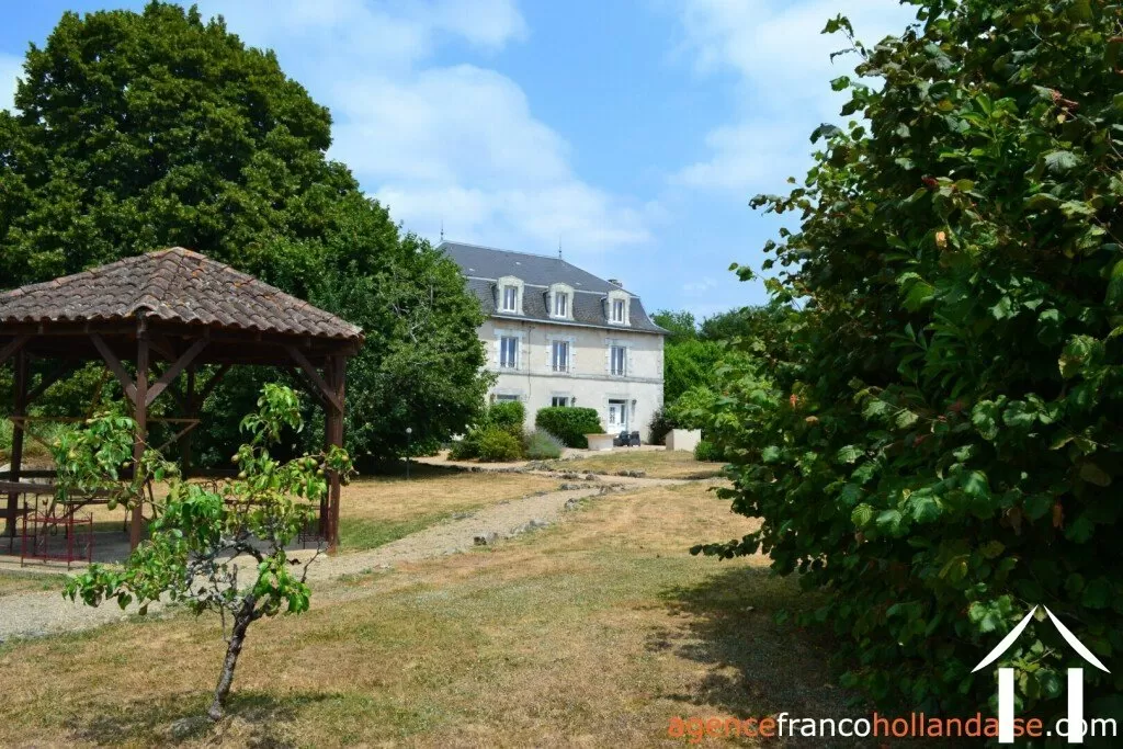 House with guest house for sale st saud lacoussiere, aquitaine, Li1002 Image - 2