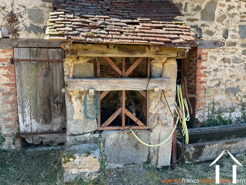 House for sale , Li1003 Image - 28