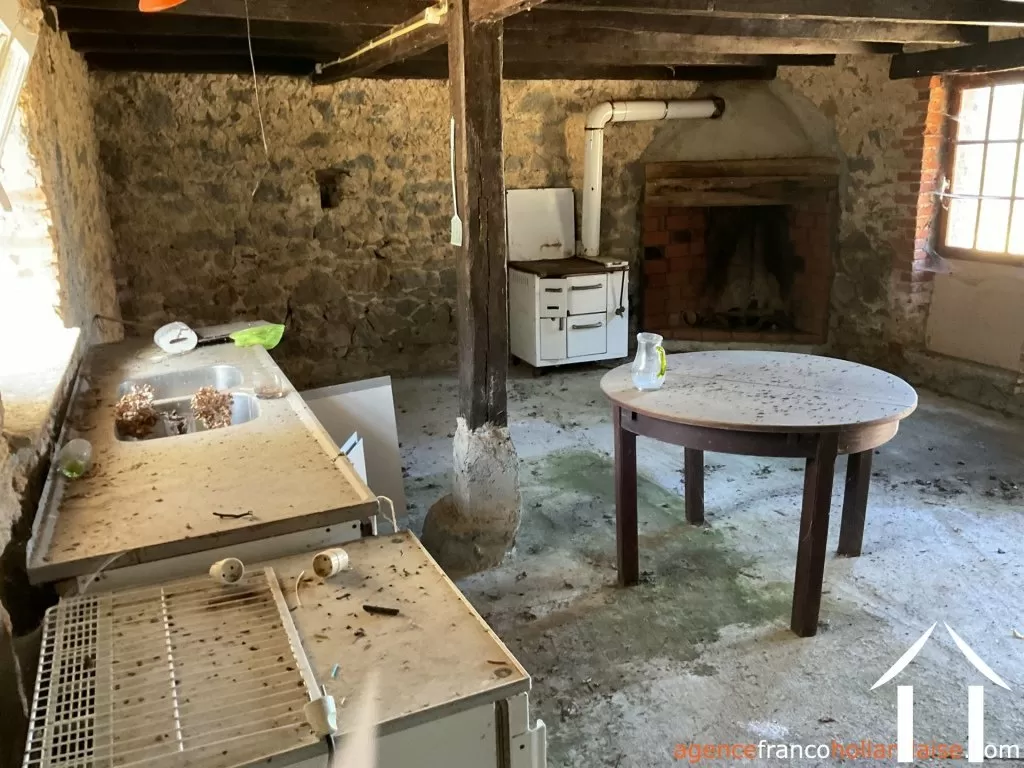 House for sale , Li1003 Image - 29