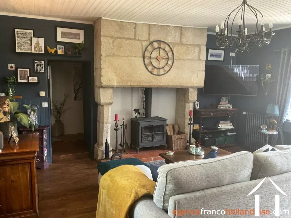 House for sale brouchaud, aquitaine, Li1009 Image - 13