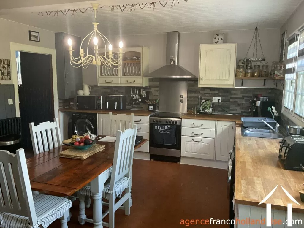 House for sale brouchaud, aquitaine, Li1009 Image - 7