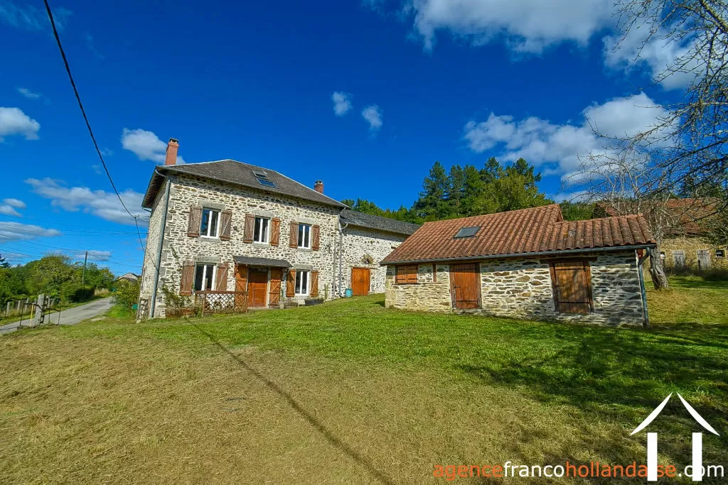 House for sale neuvic entier, limousin, Li1012 Image - 33