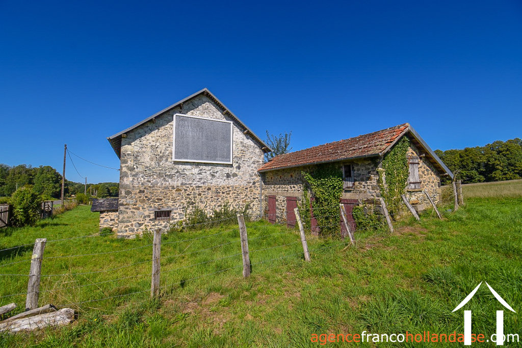 House for sale st germain les belles, limousin, Li1014 Image - 32