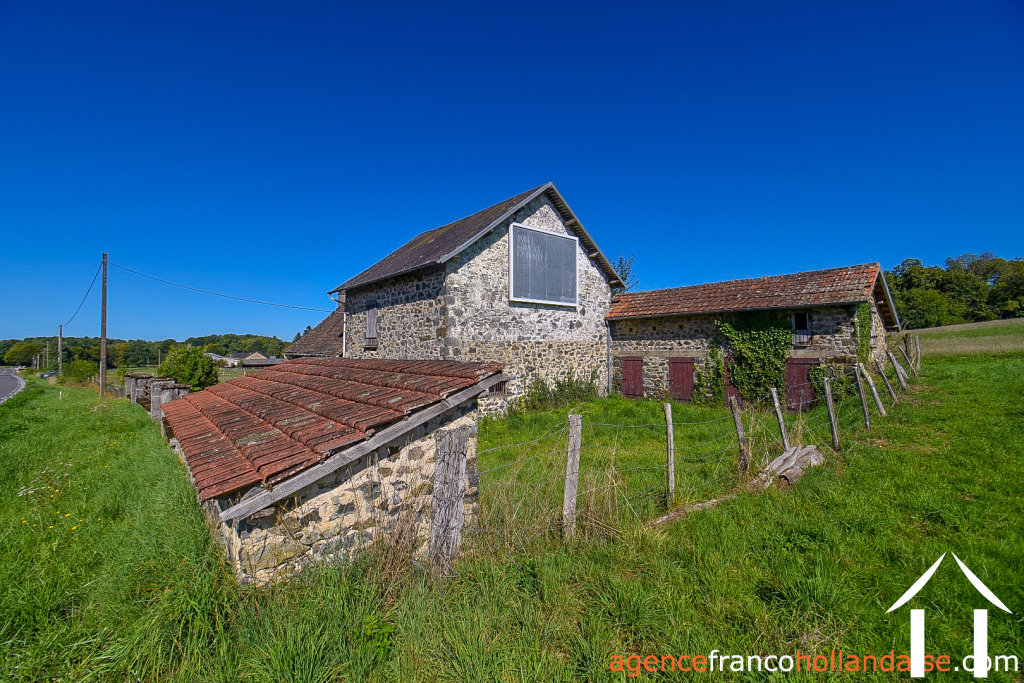 House for sale st germain les belles, limousin, Li1014 Image - 40