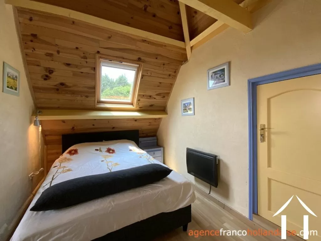 House for sale anlhiac, aquitaine, Li1015 Image - 18