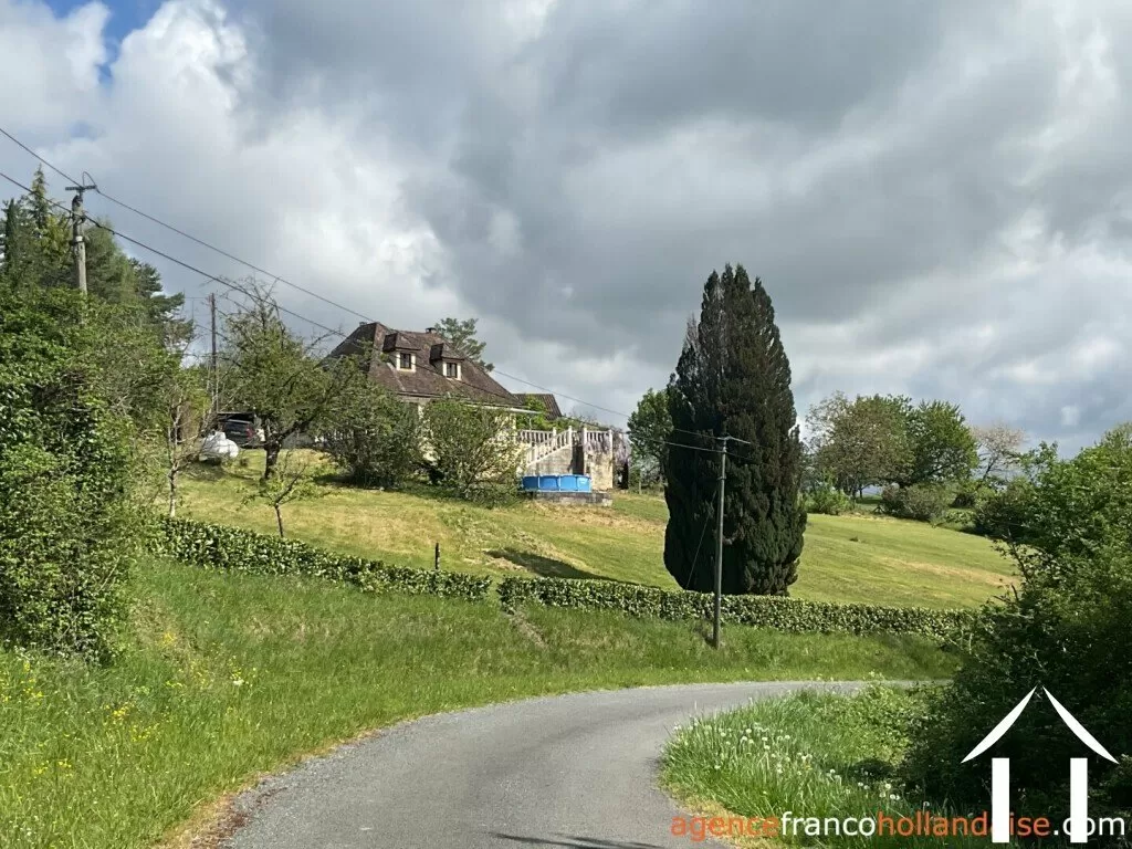 House for sale anlhiac, aquitaine, Li1015 Image - 40
