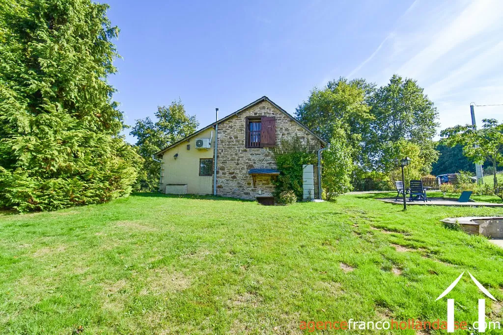 House for sale st germain les belles, limousin, Li1018 Image - 30