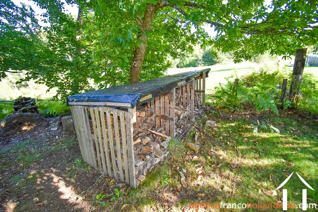 House for sale st germain les belles, limousin, Li1018 Image - 37