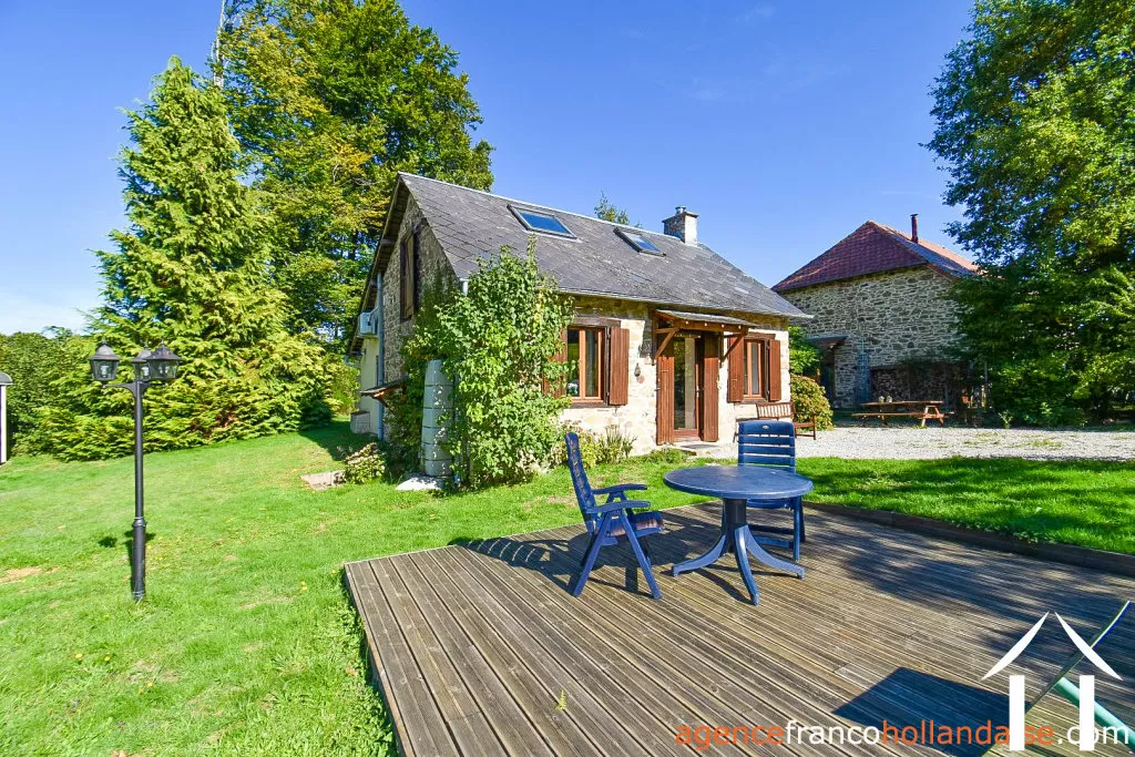 House for sale st germain les belles, limousin, Li1018 Image - 23