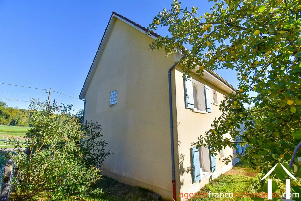 House for sale la croisille sur briance, limousin, Li1020 Image - 37