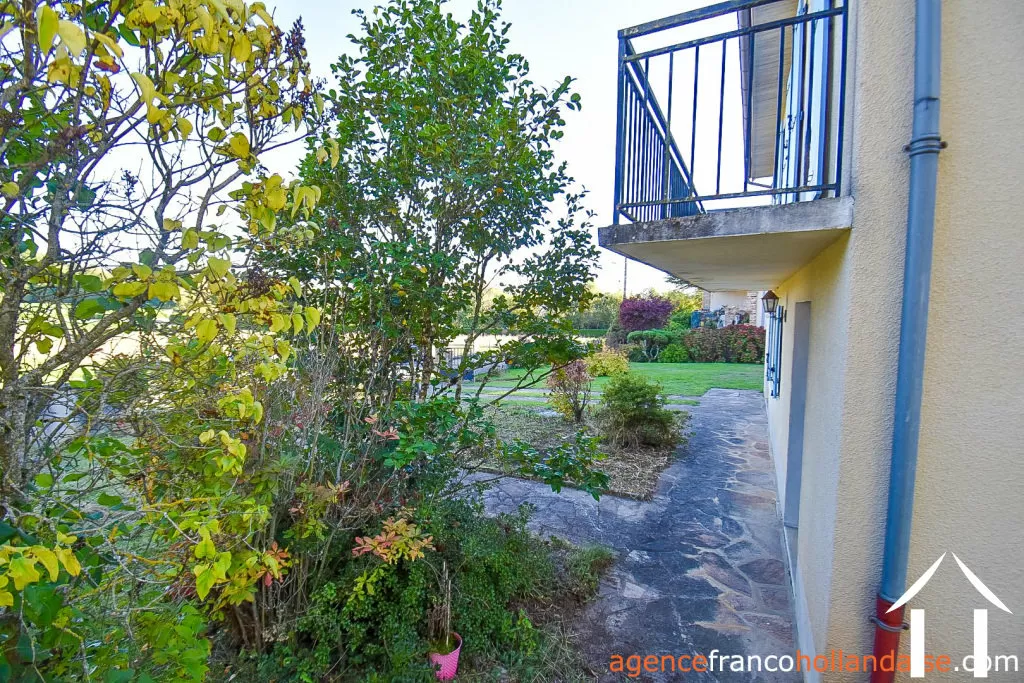 House for sale la croisille sur briance, limousin, Li1020 Image - 41