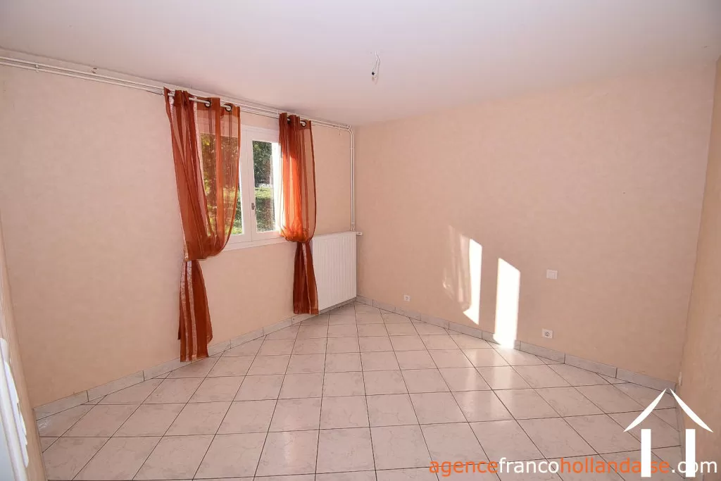 House for sale la croisille sur briance, limousin, Li1020 Image - 8