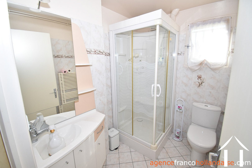 House for sale la croisille sur briance, limousin, Li1020 Image - 9