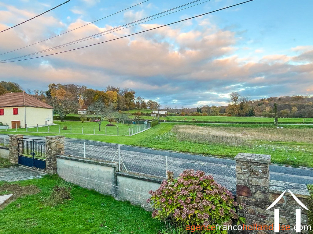 House for sale la croisille sur briance, limousin, Li1020 Image - 42