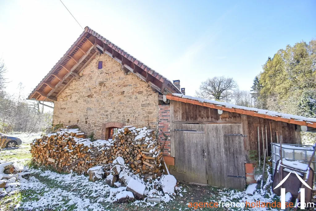House with guest house for sale chateauneuf la foret, limousin, Li1025 Image - 17