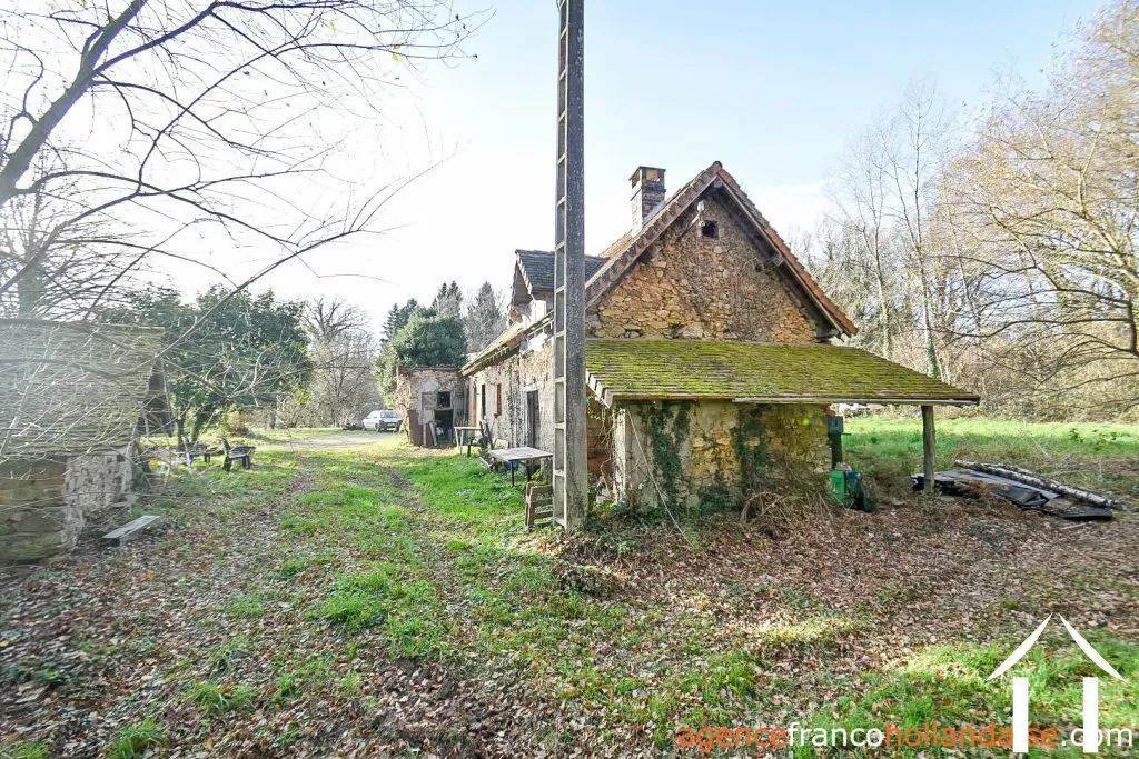 House with guest house for sale chateauneuf la foret, limousin, Li1025 Image - 52