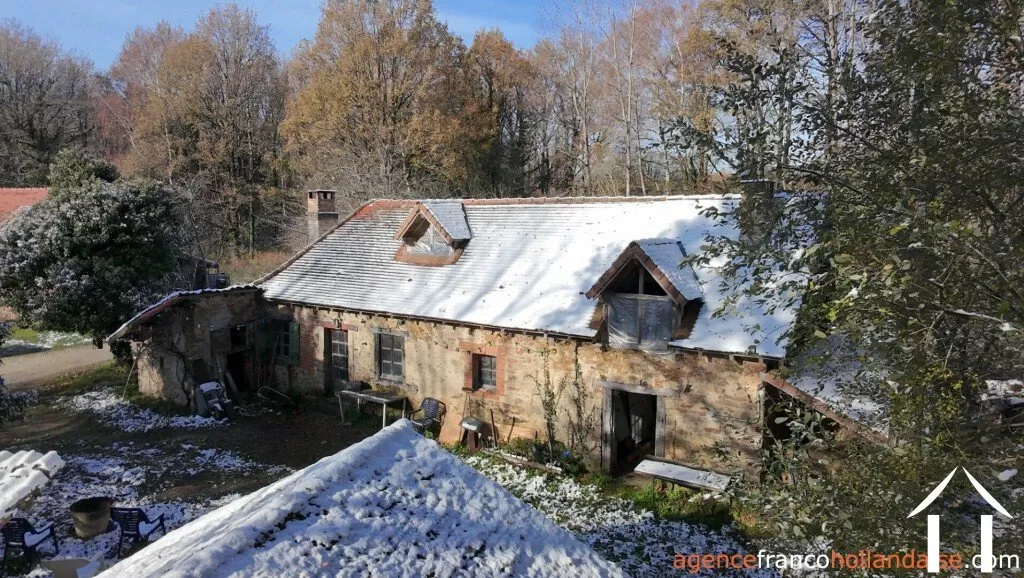 House with guest house for sale chateauneuf la foret, limousin, Li1025 Image - 22
