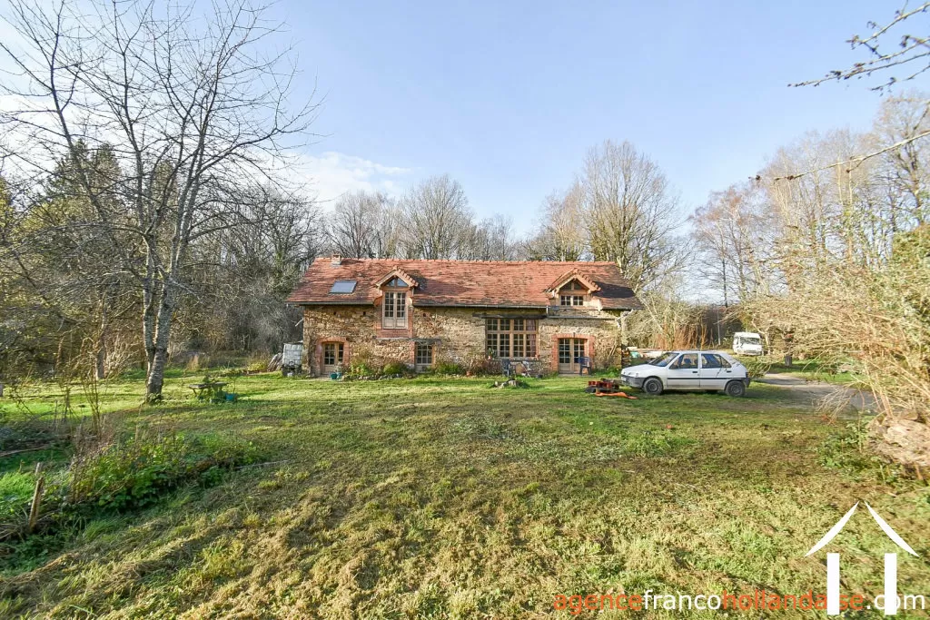 House with guest house for sale chateauneuf la foret, limousin, Li1025 Image - 31