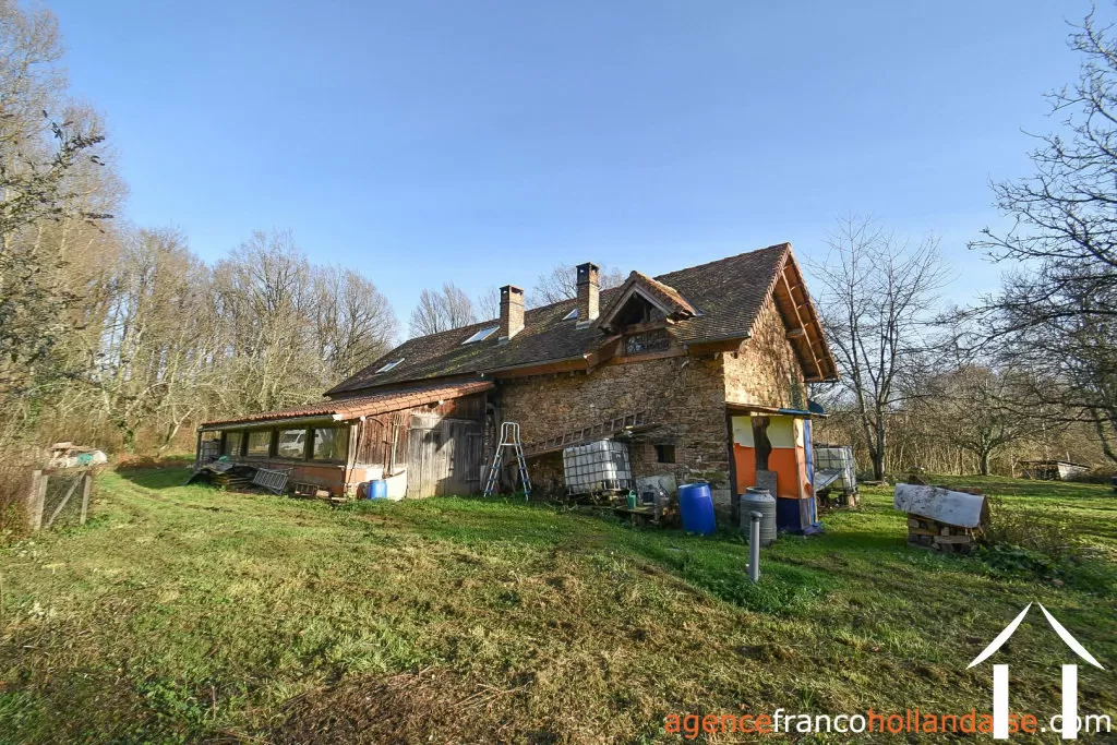 House with guest house for sale chateauneuf la foret, limousin, Li1025 Image - 28