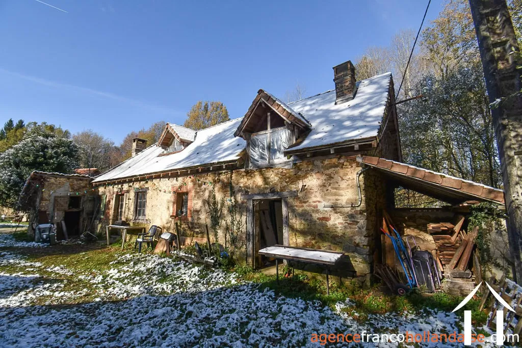 House with guest house for sale chateauneuf la foret, limousin, Li1025 Image - 33