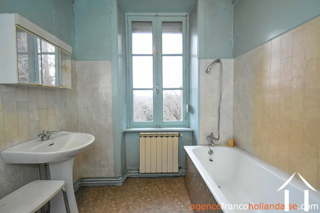 House with guest house for sale neuvic entier, limousin, Li1027 Image - 35