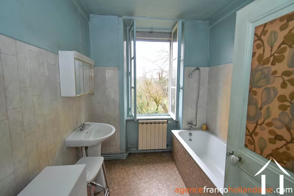 House with guest house for sale neuvic entier, limousin, Li1027 Image - 21