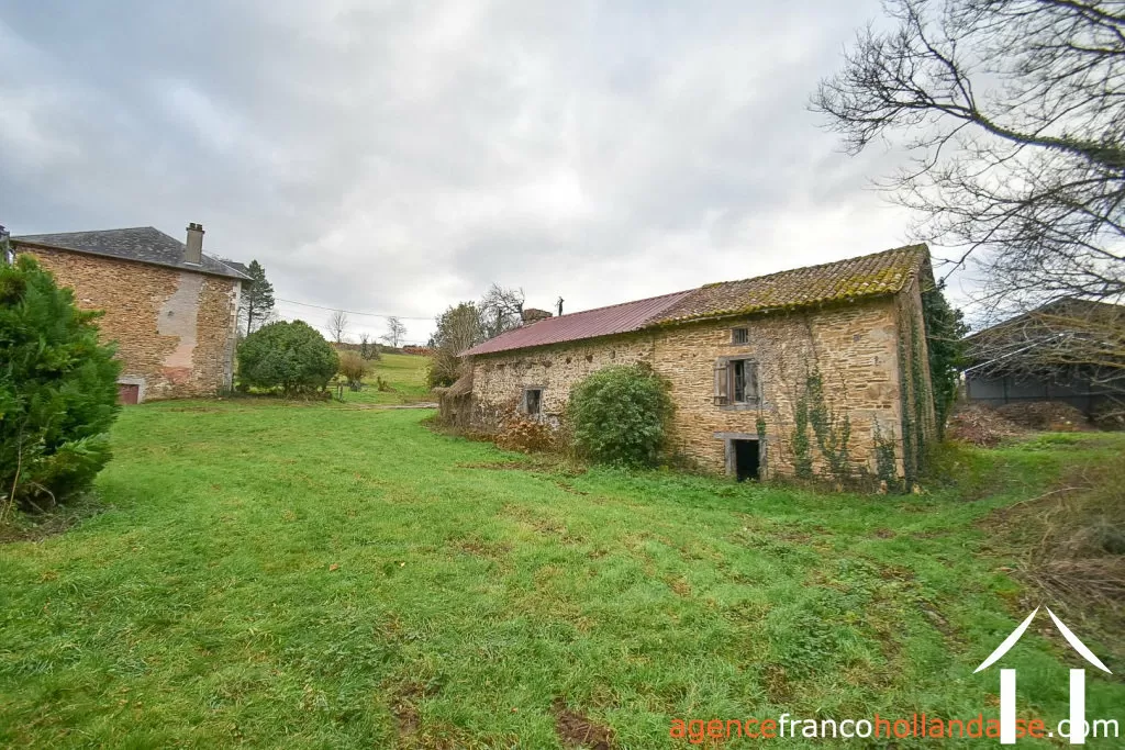 House with guest house for sale neuvic entier, limousin, Li1027 Image - 37