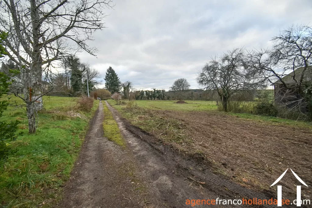 House with guest house for sale neuvic entier, limousin, Li1027 Image - 46
