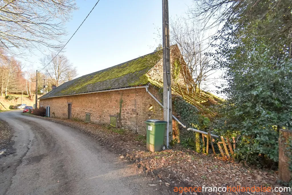 House for sale la croisille sur briance, limousin, Li1028 Image - 41