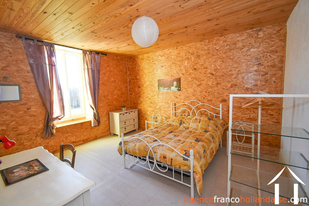 House with guest house for sale chamberet, limousin, Li1029 Image - 9