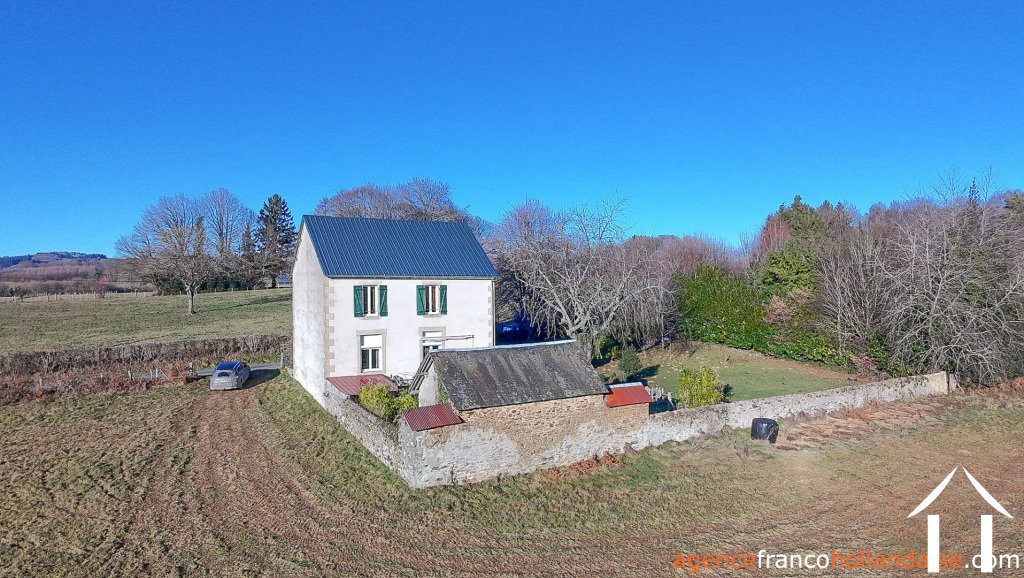 House with guest house for sale chamberet, limousin, Li1029 Image - 34