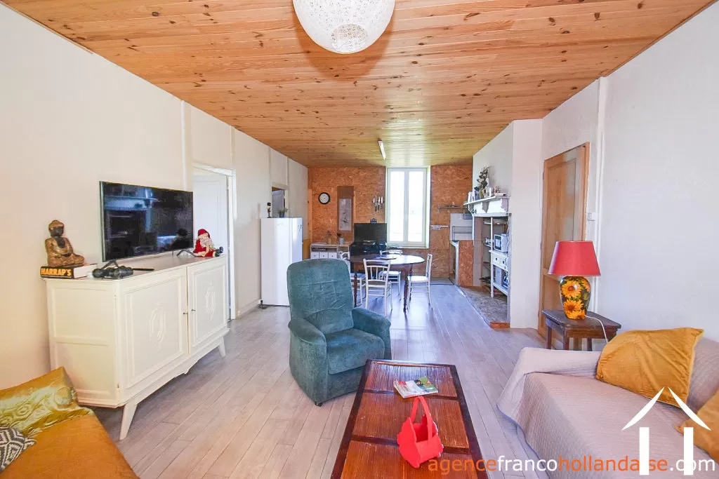 House for sale , Li1029 Image - 5