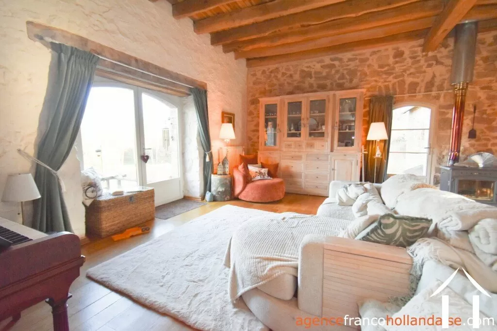 House for sale , Li1032 Image - 8