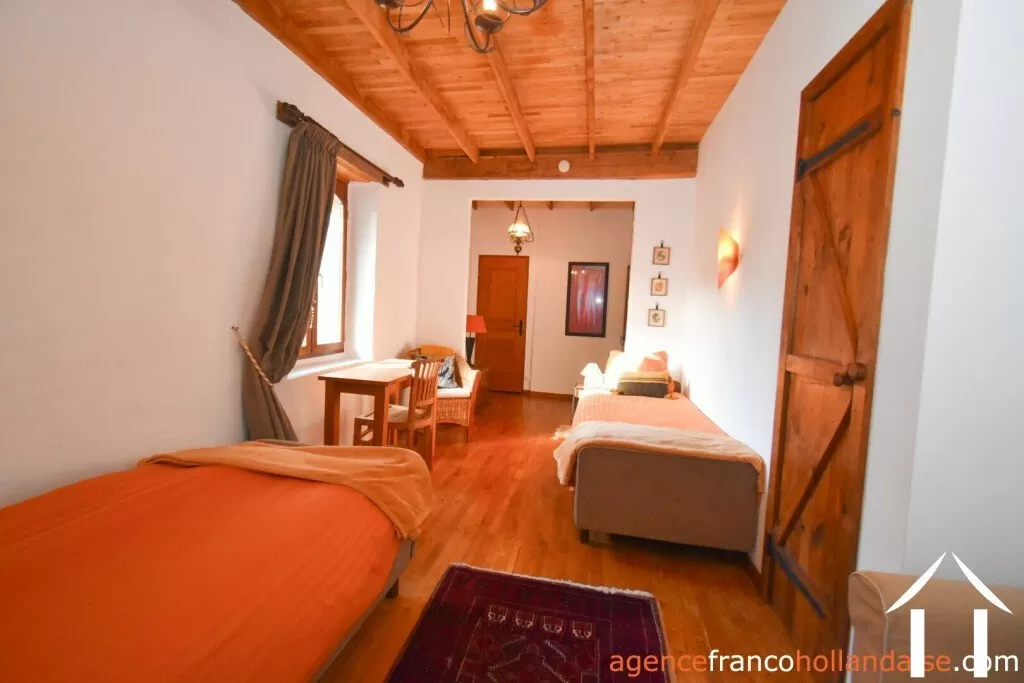 House for sale , Li1032 Image - 29